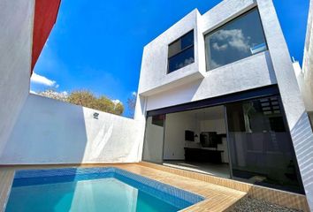 Casa en  Calle Venus, Jardines De Cuernavaca, Cuernavaca, Morelos, 62360, Mex