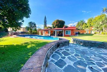 Casa en  Calle Reforma 104, Lomas De Cuernavaca, Cuernavaca, Morelos, 62584, Mex