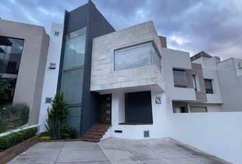 Casa en  Lomas De Bellavista, Atizapán De Zaragoza