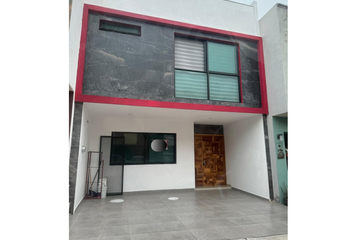 Casa en condominio en  Avenida Valdepeñas 8745, Real De Valdepeñas, Zapopan, Jalisco, 45130, Mex