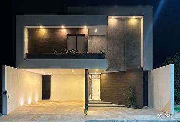 Casa en condominio en  Pueblo Conkal, Conkal