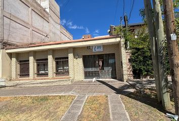 Casa en  Área Centro Oeste, Neuquén