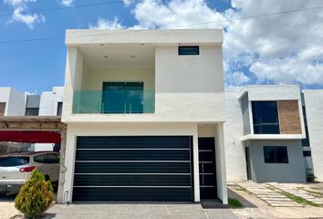 Casa en  Aguaruto Centro, Culiacán