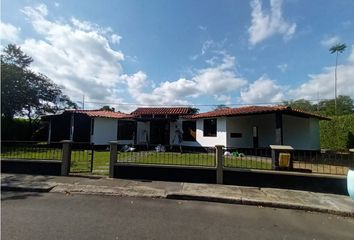 Casa en  La Tebaida, Quindío