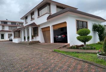 Casa en  Conocoto, Quito