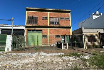 Galpónes/Bodegas en  Lomas Del Mirador, La Matanza