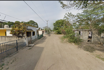 Casa en  Calle Delicias, Primero De Mayo, Pueblo Viejo, Veracruz De Ignacio De La Llave, 92039, Mex