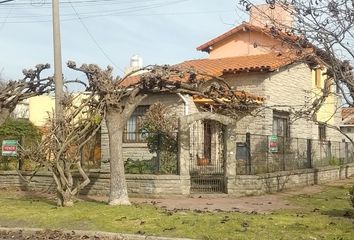 Casa en  Punta Mogotes, Mar Del Plata