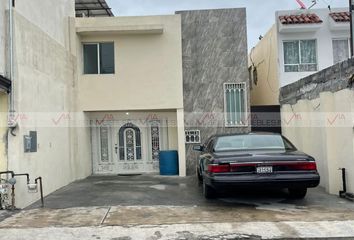 Casa en  Calle Siete 300, Praderas De Girasoles, Ciudad General Escobedo, General Escobedo, Nuevo León, 66056, Mex