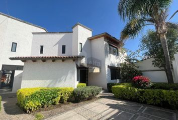 Casa en  Colonia Jurica, Municipio De Querétaro