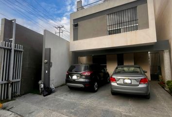 Casa en  Privadas Del Parque, Apodaca