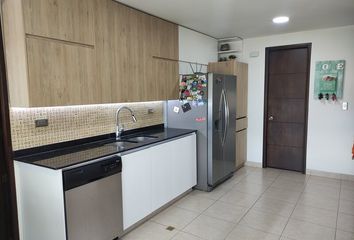 Apartamento en  Poblado, Medellín