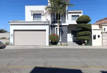 Casa en  Paseo Del Real, Hacienda Real, Mexicali, Baja California, 21353, Mex