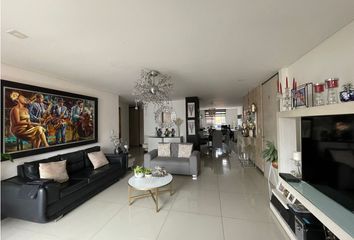 Apartamento en  La Castellana, Medellín