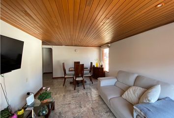 Apartamento en  Bosques De Pinos, Bogotá