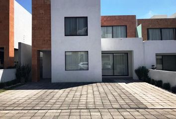 Casa en condominio en  Calle Cisnes, Lago De Guadalupe, Cuautitlán Izcalli, México, 54760, Mex