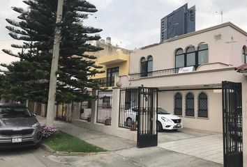 Casa en  Calle Florencia, Ladrón De Guevara, Guadalajara, Jalisco, 44656, Mex