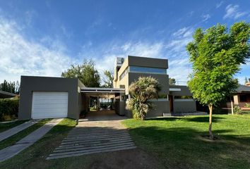 Casa en  Confluencia, Neuquen