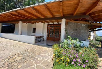 Casa en  Camino A La Fábrica, Avándaro, Valle De Bravo, México, 51200, Mex