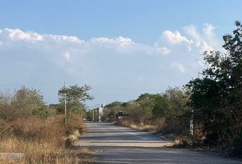 Lote de Terreno en  X Canatún, Mérida, Yucatán, Mex