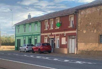 Chalet en  Valdemorilla, León Provincia