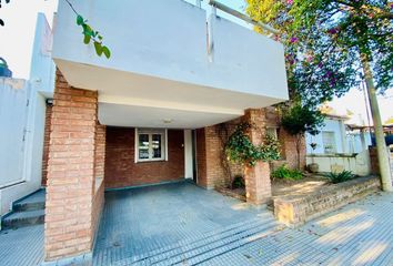 Casa en  Alejandro Centeno, Córdoba Capital