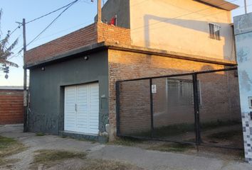 Galpónes/Bodegas en  Las Flores, Rosario