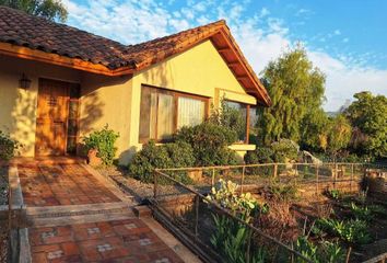 Casa en  Pirque, Cordillera