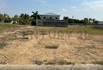 Terreno Comercial en  Guayaquil, Guayas