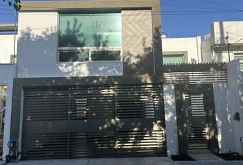 Casa en  Calle De Los Mirlos 416, Monterrey, Nuevo León, 64630, Mex