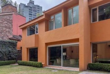 Casa en  Calle Bosques De Canelos 29-93, Bosques De Las Lomas Cuajimalpa, Cuajimalpa De Morelos, Ciudad De México, 05120, Mex