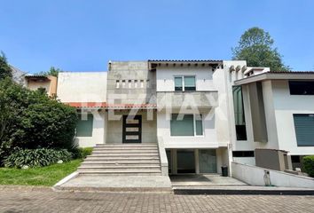 Casa en condominio en  Club De Golf Los Encinos, Lerma