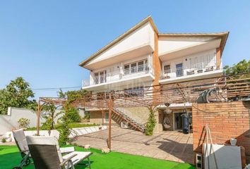 Chalet en  Distrito 3, Badalona