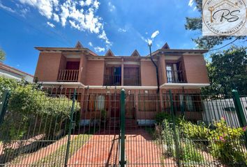 Casa en  Calle Bartolomé Mitre 4880, La Lucila Del Mar, La Costa, Provincia De Buenos Aires, Arg