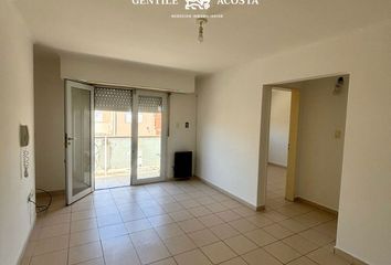 Departamento en  Calle Saavedra 750, Tandil, B7000, Provincia De Buenos Aires, Arg