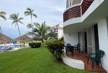 Condominio horizontal en  Avenida General Lázaro Cárdenas, Las Brisas, Manzanillo, Colima, 28218, Mex