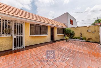 Casa en  Calle Márquez De Aguayo 29, Ciudad Satelite, Naucalpan De Juárez, Naucalpan De Juárez, México, 53100, Mex