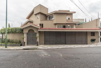 Casa en  Calle Bosques De Clavellinas 2-60, Bosques De Las Lomas Cuajimalpa, Cuajimalpa De Morelos, Ciudad De México, 05120, Mex