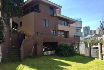 Casa en  Calle Bosque De Helechos 121-165, Bosques De Las Lomas Cuajimalpa, Cuajimalpa De Morelos, Ciudad De México, 05120, Mex