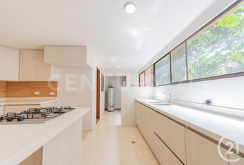 Apartamento en  Los Balsos, Medellín