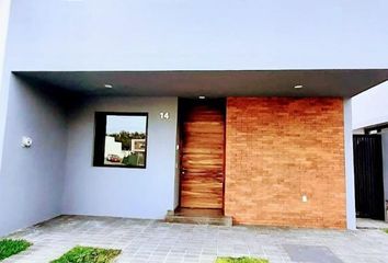 Casa en condominio en  Privada Senda Del Roble, Bosques Vallarta, Zapopan, Jalisco, 45222, Mex