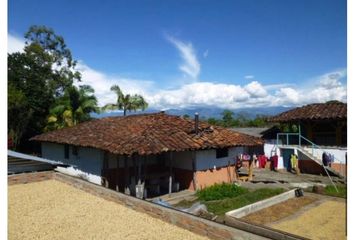 Villa-Quinta en  Quimbaya, Quindío