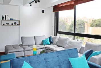 Apartamento en  Santa Barbara Norte, Bogotá