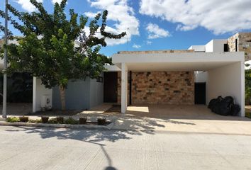 Casa en  Hacienda Xcanatun, Mérida, Yucatán