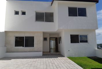 Casa en  Avenida Paseo De Las Lomas, Juriquilla, Lomas, La Antigua Juriquilla, Querétaro, 76226, Mex