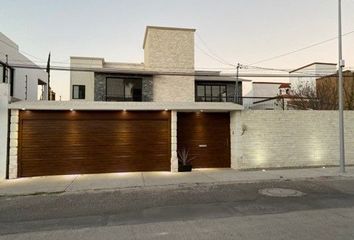 Casa en  Avenida Santa Catarina 225-269, Villas Del Mesón, La Antigua Juriquilla, Querétaro, 76226, Mex