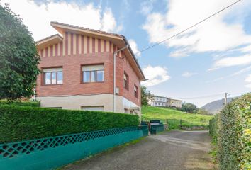 Chalet en  Infiesto, Asturias