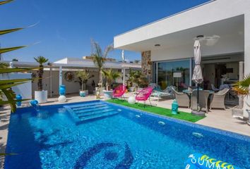 Chalet en  Distrito 1 - Centro - El Chaparral, Torrevieja