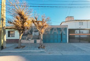 Casa en  Área Centro Oeste, Neuquén