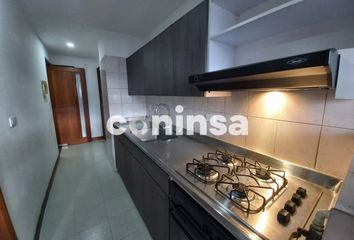 Apartamento en  Loma De Los Bernal, Medellín